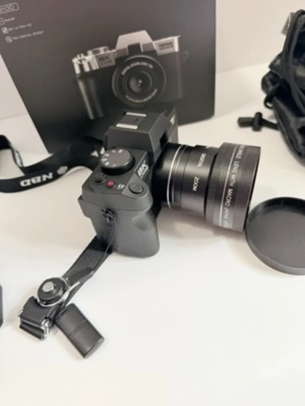 New in Box 8K&64MP Digital Cameras,16X Zoom, WiFi, 180° Flip Screen, Autofocus